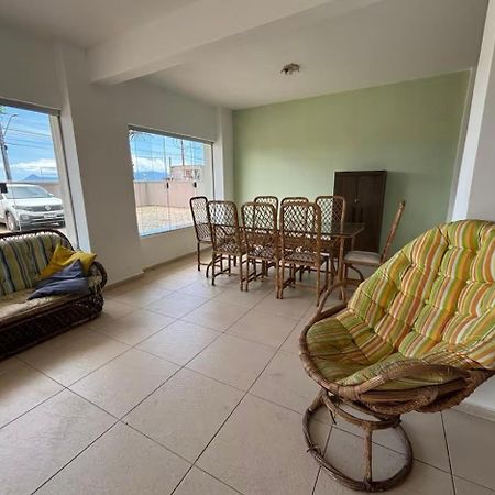 Apartamento Beira Mar - Praia Massaguacu Caraguatatuba Buitenkant foto